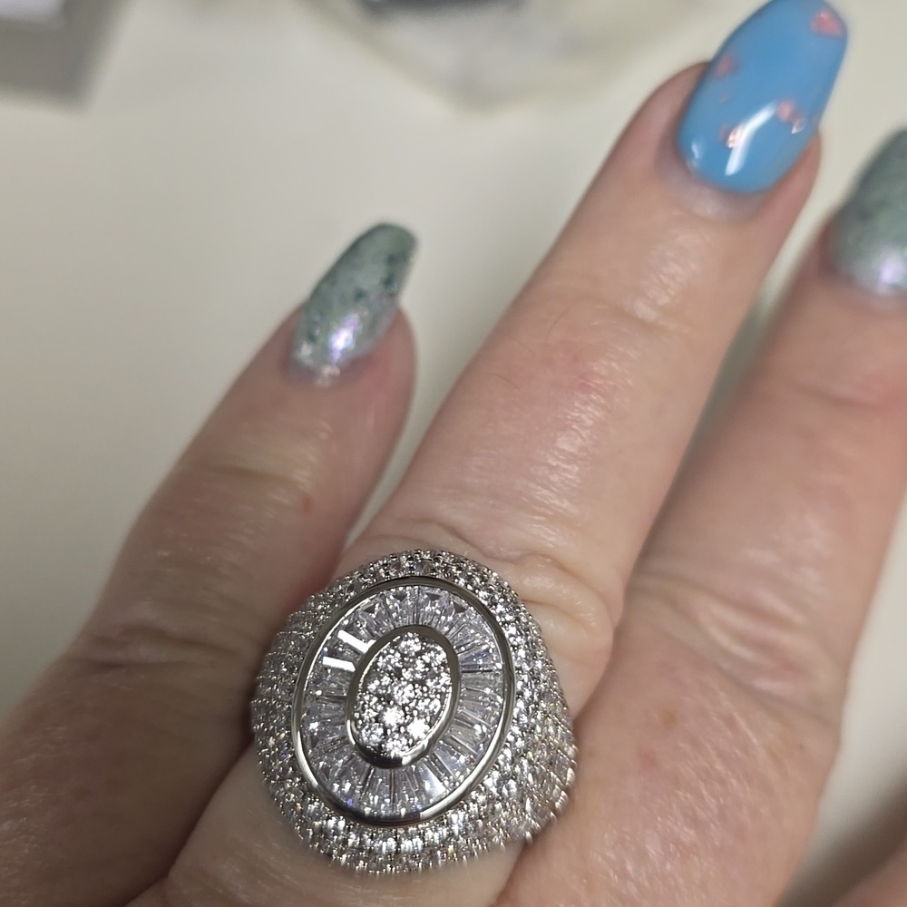 🆕️SIMULATED DIAMOND COCKTAIL RING IN SILVER-TONE 5.25 CTW - Picture 5 of 14